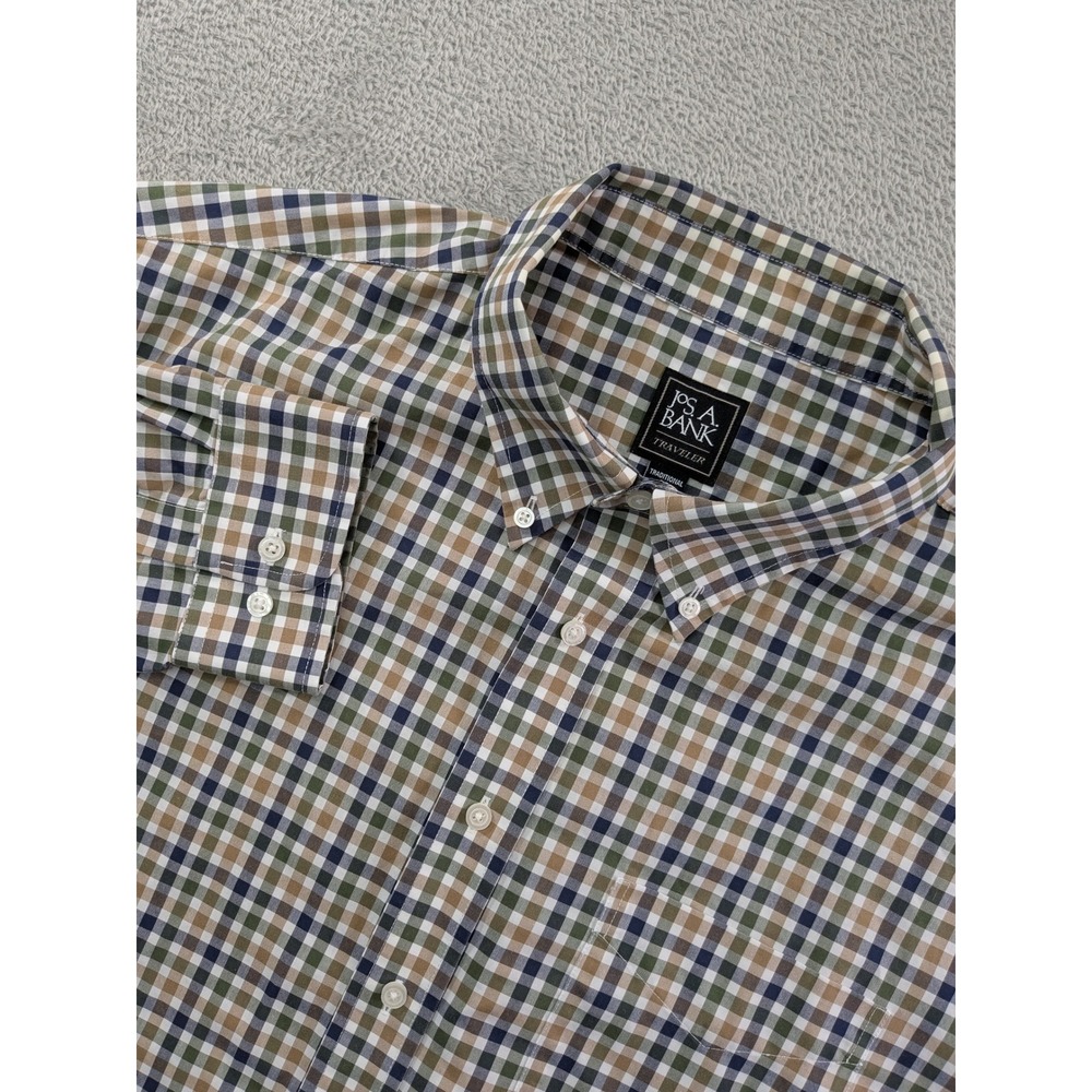 Jos A Bank Traveler Shirt Mens XXL Traditional Fit Green Tan Check Button Down